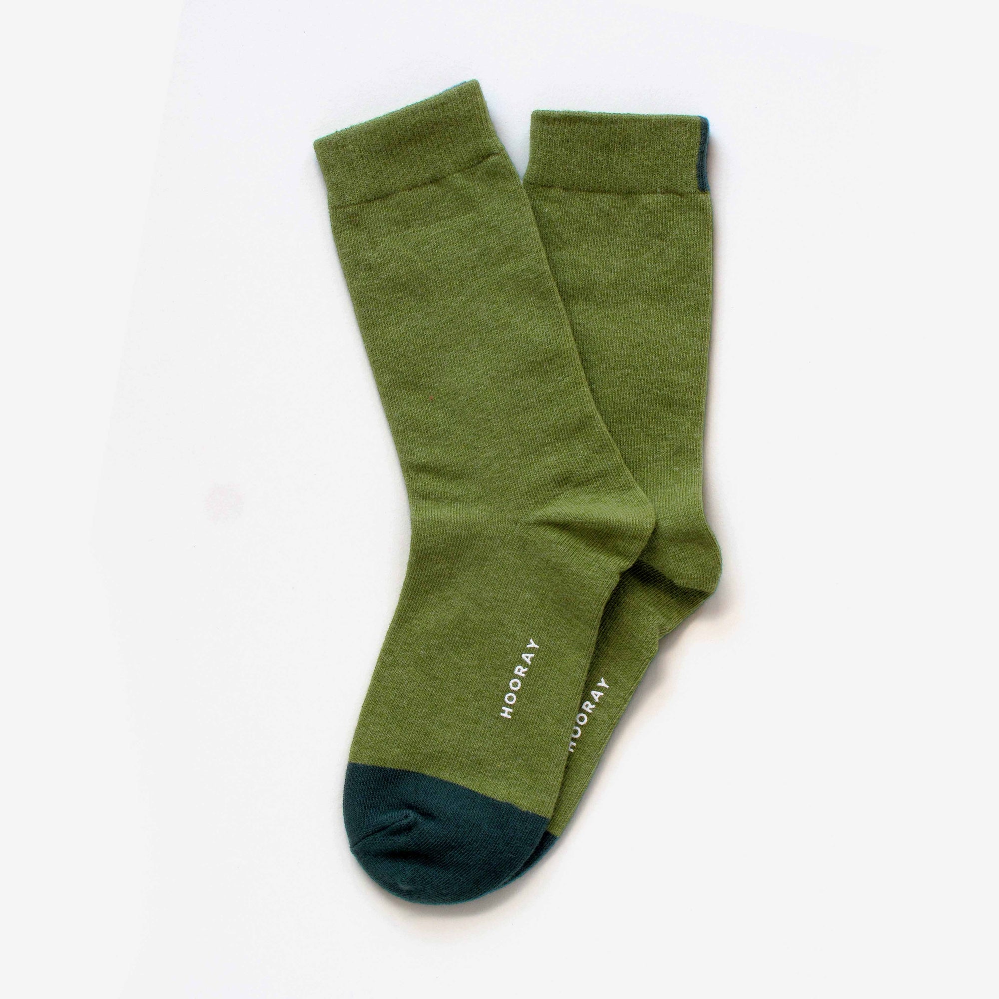 Lafayette moss green cotton crew sock – showcasing the two-tone design.